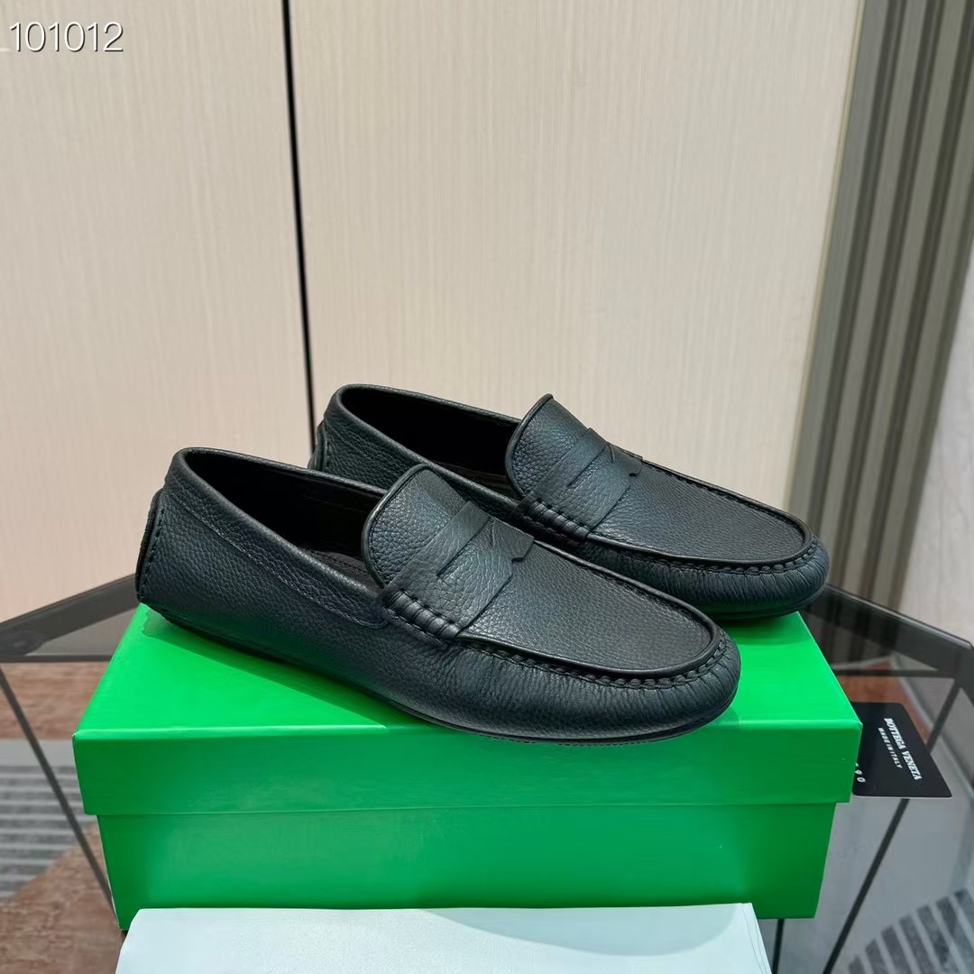 NO:281007,【BV)】Official website synchronization, high-end quality!  The latest masterpiece upper of men's shoes is made of high-end brand of official website 11, which is made of imported Italian top layer cowhide with comfortable and breathable cow inner lining original non-slip wear-resistant sole, making walking more convenient and comfortable!  Exclusive new style, amazing work, beautiful 11 ​​replica [color] compared to the official quality!  Create a fashionable personality to set off your uniqueness!  Must-have for trendy men! Classic size: 38-44 Color 1 color is available, bottega veneta, cowhide19860909【BV)】 官网同步,高端品质！男鞋高端品牌 官网11最新力作鞋面采用意大利进口头层牛皮搭配舒适透气牛内里原版防滑耐磨大底制作,让行走更加便捷舒适！独家新款,惊世之作,与官方的质量相比美的11复刻[色]！打造时尚个性衬托你的与众不同！潮男必备!经典尺码:38-44 颜色 1色可选,,bottega veneta,cowhide,Men's shoes