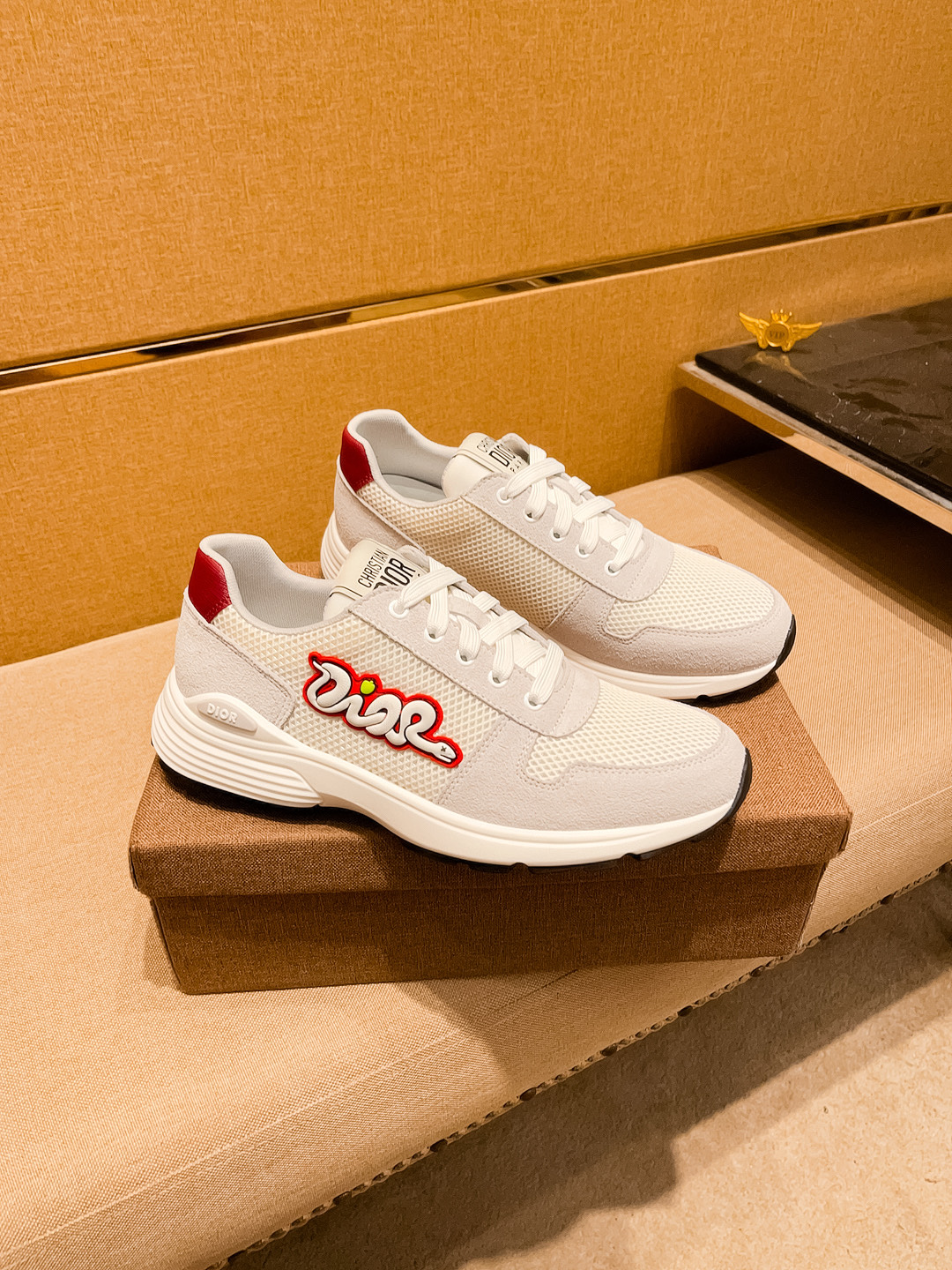 NO:744928,[Dior] The latest masterpiece of the high-end men's shoe brand official website 11, the upper is made of the original Italian official website special technical cloth fabric with the original comfortable and breathable lining and the original designated non-slip outsole, making walking more convenient and comfortable!  Exclusive new model, stunning work, Midea 11 replica [color] compared with official quality!  Create a fashionable personality to set off your uniqueness!  A must-have for trendy men! , Size: 38-44. Color. Multiple colors available, dior19860909【迪奥】男鞋高端品牌 官网11最新力作鞋面采用意大利官网原版专用科技布面料搭配原版舒适透气内里原版指定防滑大底制作让行走更加便捷舒适！独家新款,惊世之作,与官方的质量相比美的11复刻[色]！打造时尚个性衬托你的与众不同！潮男必备! ,尺码:38－44.颜色. 多色可选,,dior,Men's shoes