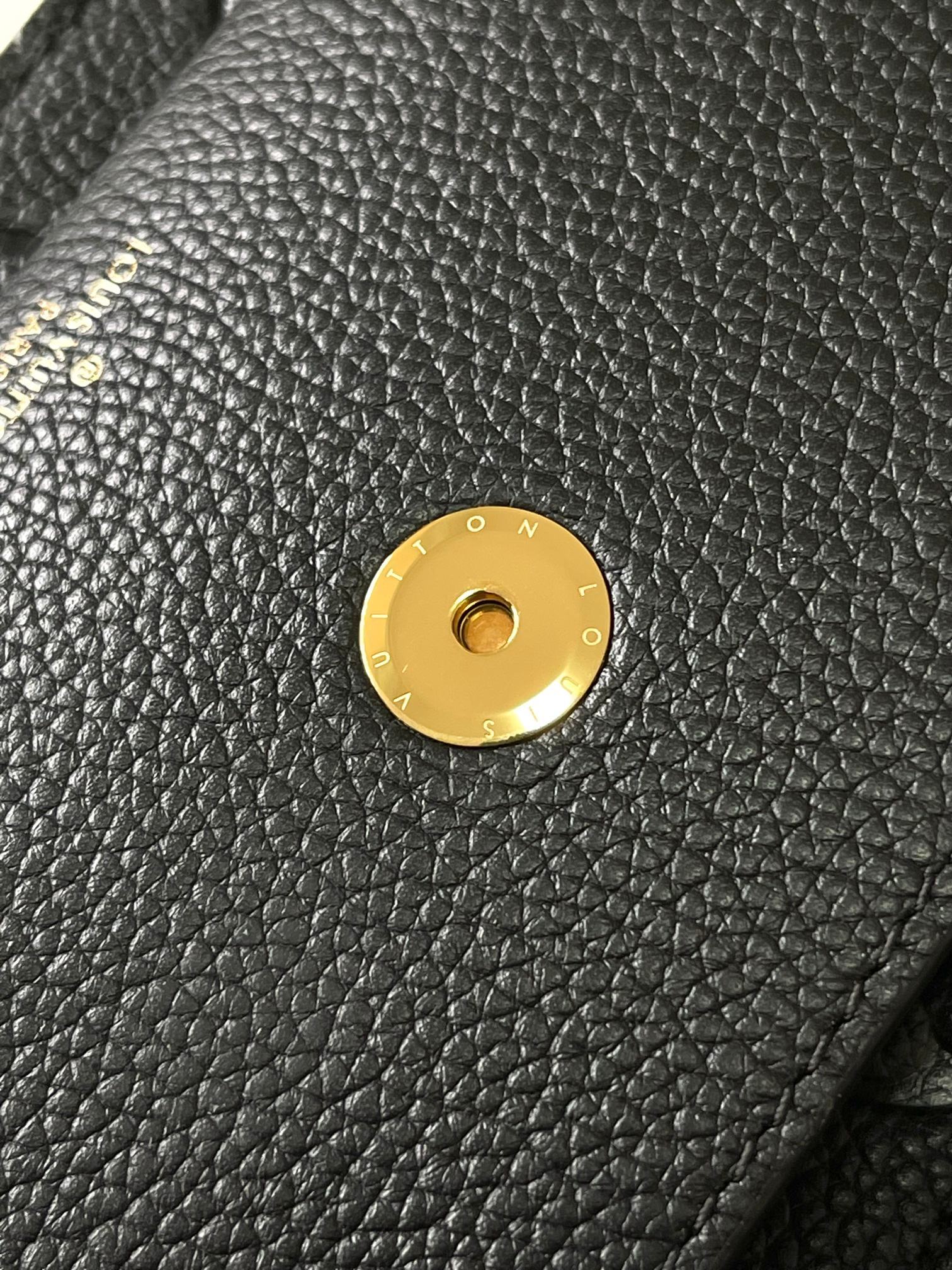 特级原厂皮全钢五金M67839黑色Vavin链条包取材MonogramEmpreinte皮革勾勒经典线条