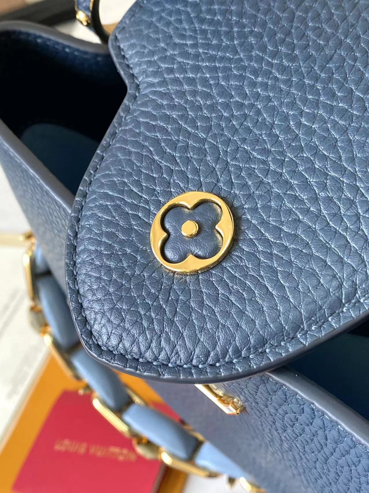 特级原厂皮M23280深蓝白贝壳扣升级版五金CapucinesBB手袋本季新款CapucinesBB手袋