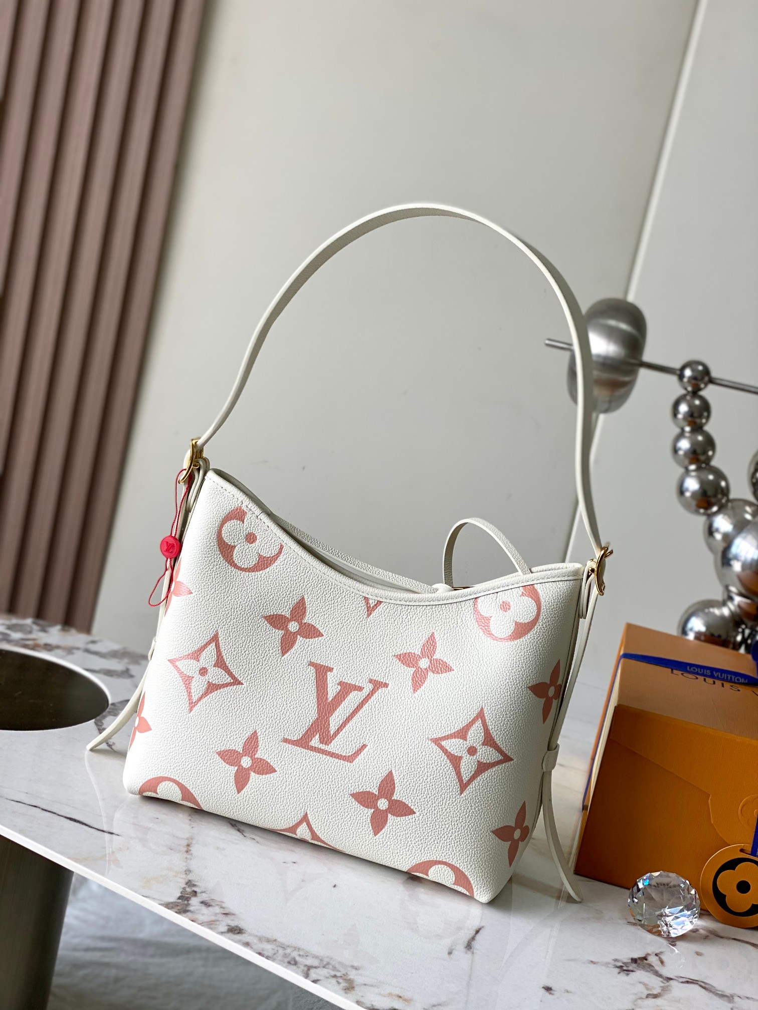  变码芯片版【特级精品原厂皮，全钢五金💋 M24141冰白粉】
CarryAll 小号手袋取材 Mono