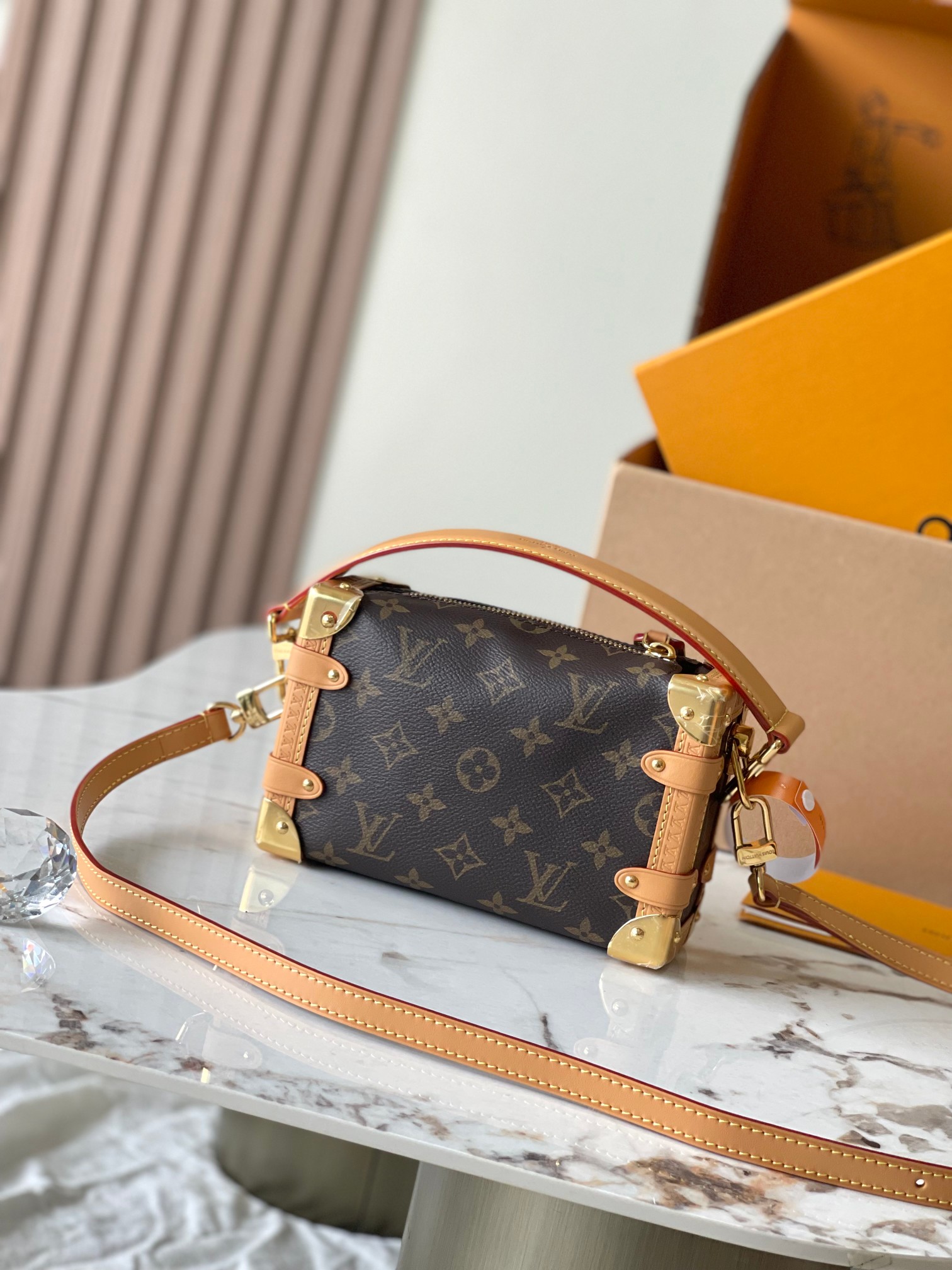 Louis Vuitton Sacs À Main Tout en acier Mini M46815