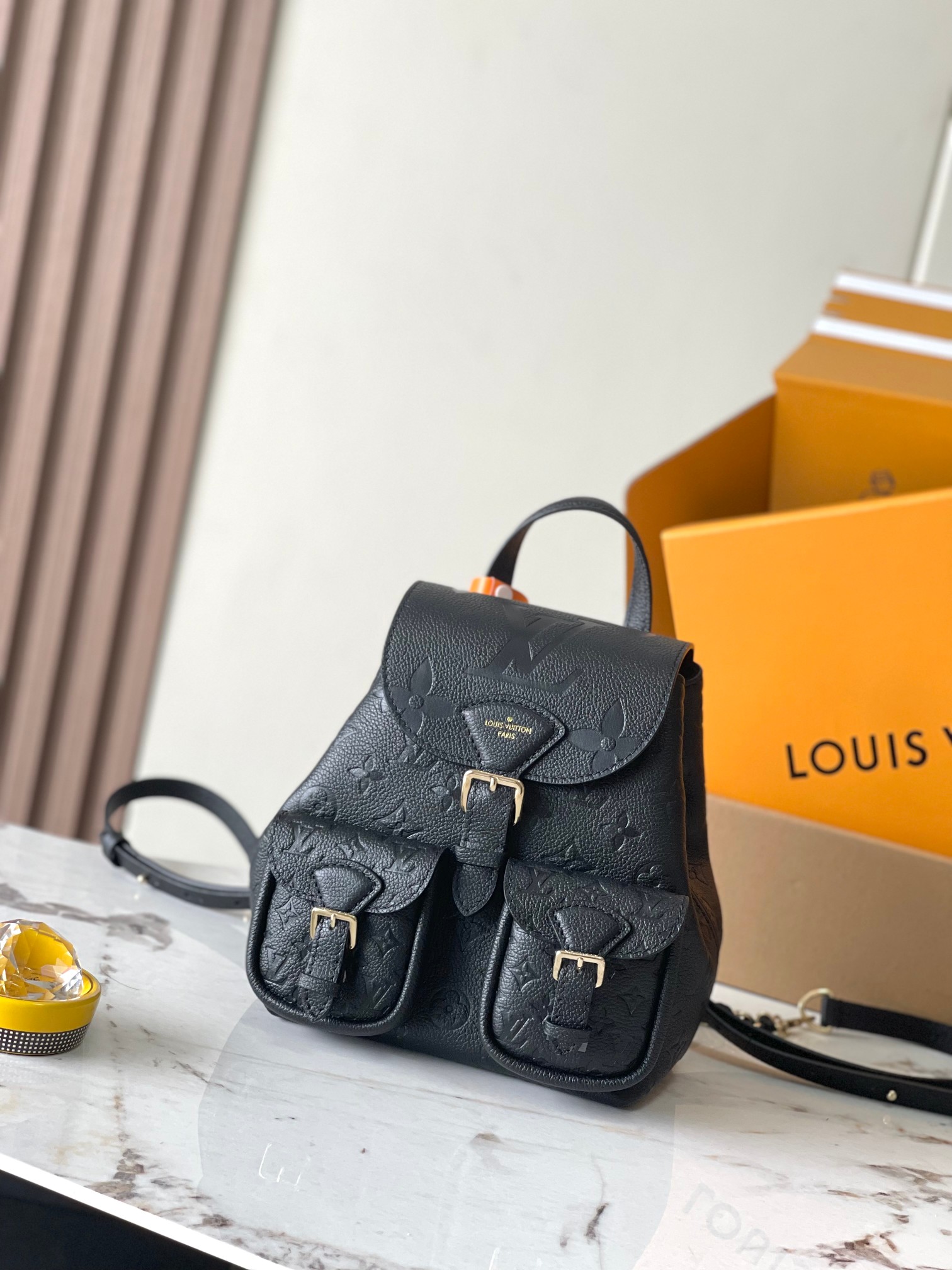 Louis Vuitton sacs Sac À Dos Tout en acier Empreinte​ Cuir de vache M47072