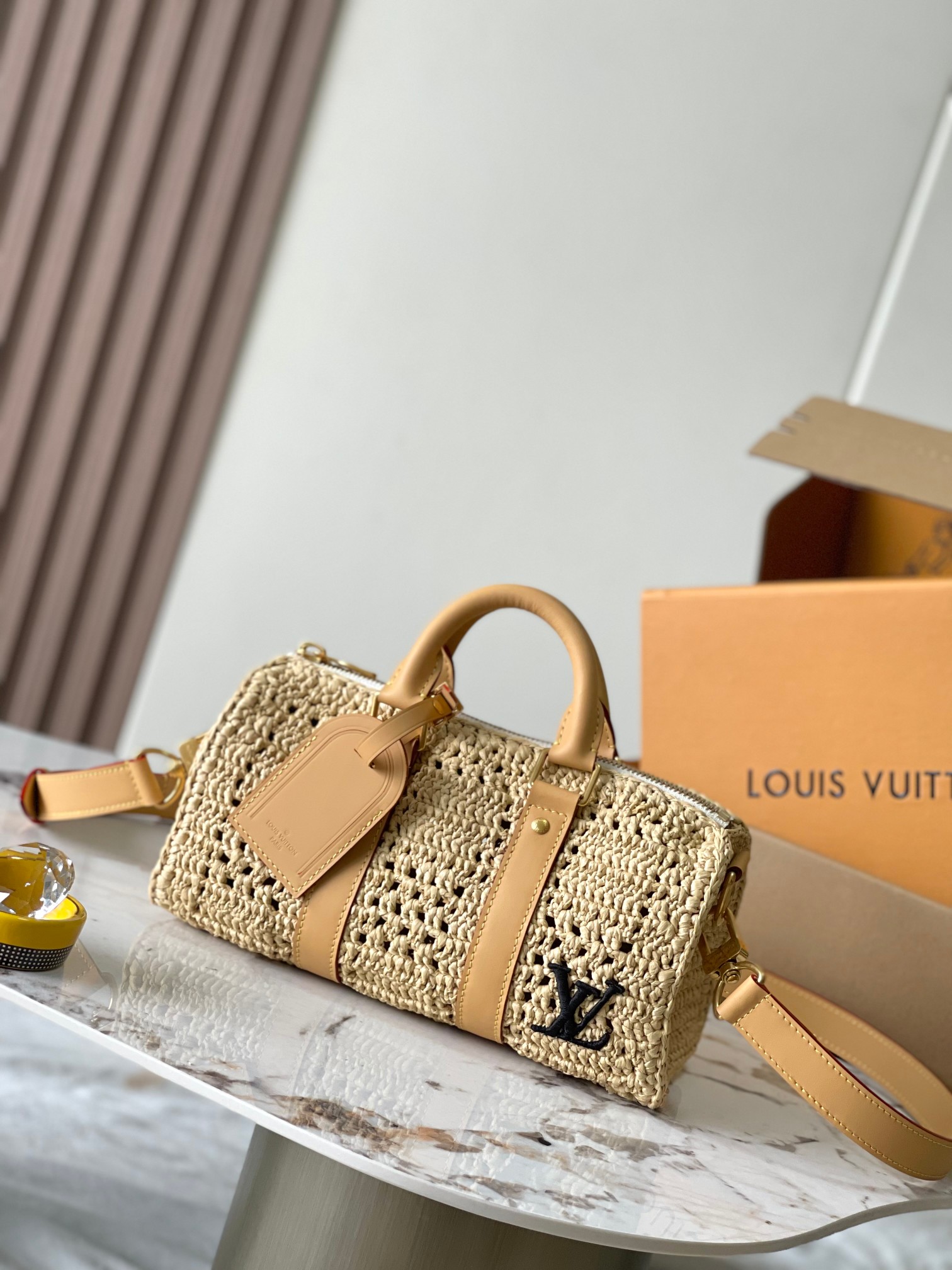 Louis Vuitton LV Keepall Bruin Al staal M25010