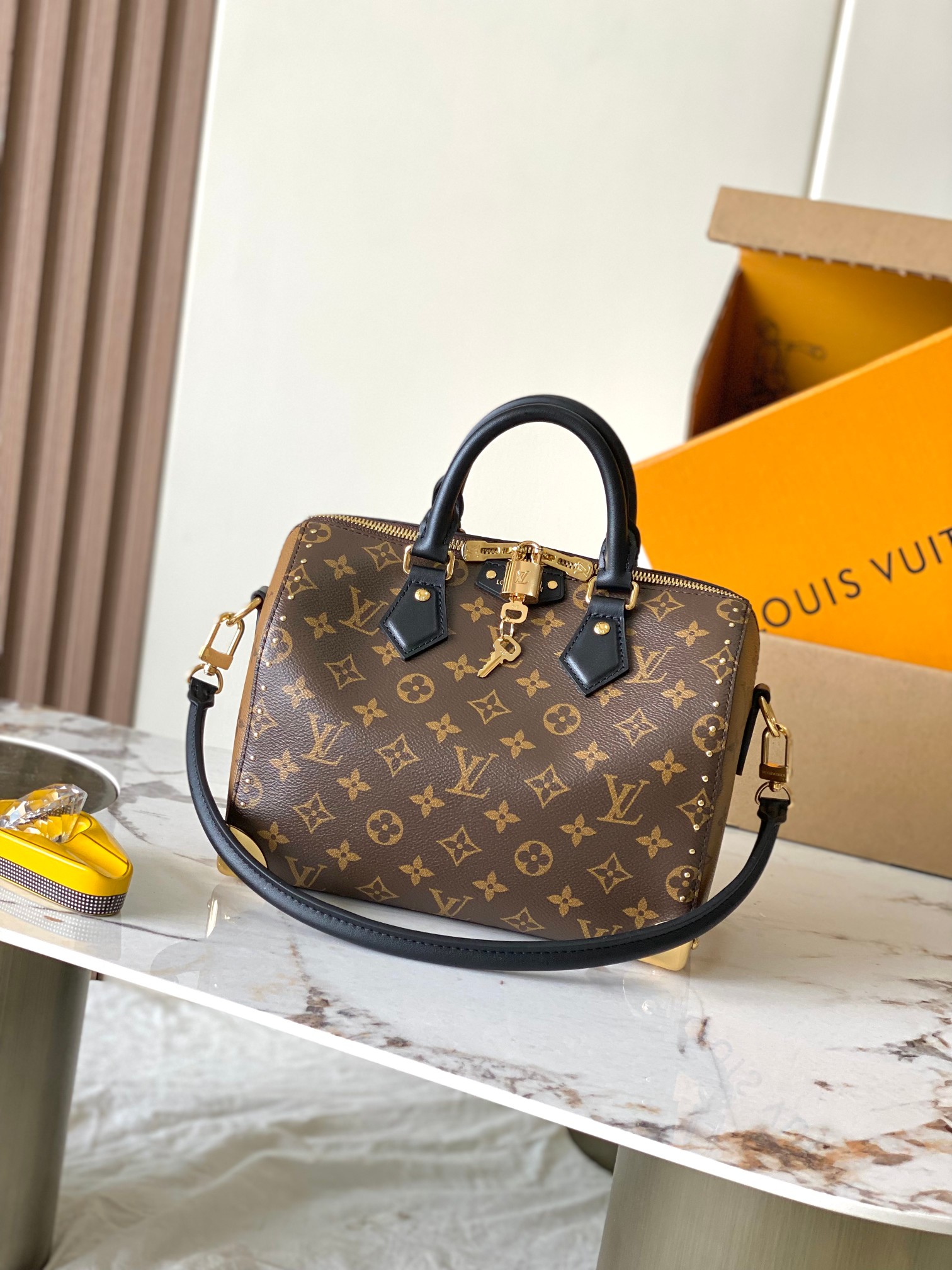 Louis Vuitton Speedy Trunk 25 Handbag Monogram,A-Grade Steel Hardware