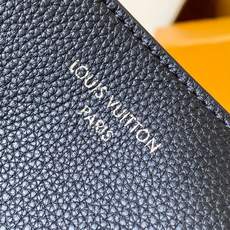【特级MB163c芯片版原厂皮】 VERSO HOBO 手袋 型号:M27022黑色 材料:A级全钢五金,进口原厂帆布 【特级MB163c芯片版原厂皮】 VERSO HOBO 手袋 型号:M27022黑色 材料:A级全钢五金,进口原厂帆布