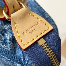 【特级MB163c芯片版原厂皮】 Pochette Accessoire Cargo 手袋 型号:M27602 材料:A 【特级MB163c芯片版原厂皮】 Pochette Accessoire Cargo 手袋 型号:M27602 材料:A