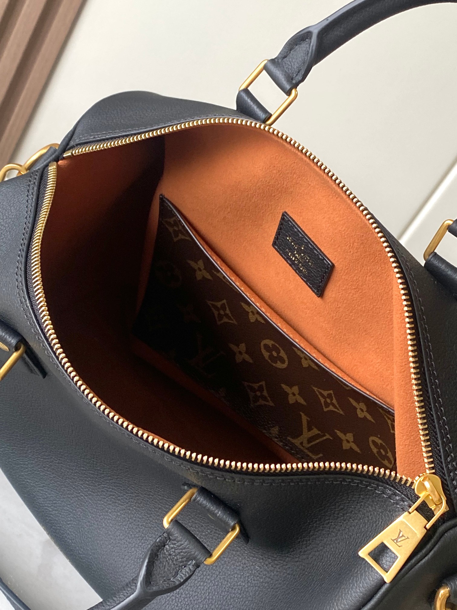 【特级MB163c芯片版原厂皮】 SPEEDY SOFT 30 LUCKY 手袋 型号：M24891 材料：A级全钢五金