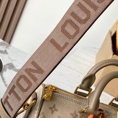 【特级MB163c芯片版原厂皮】 本款 Keepall Bandouliere 25 手袋 型号:M29272 材料:A 【特级MB163c芯片版原厂皮】 本款 Keepall Bandouliere 25 手袋 型号:M29272 材料:A