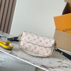 【特级MB163c01芯片版原厂皮】 Wallet On Chain Ivy 手袋取材 型号:M83091白花163c0 【特级MB163c01芯片版原厂皮】 Wallet On Chain Ivy 手袋取材 型号:M83091白花163c0