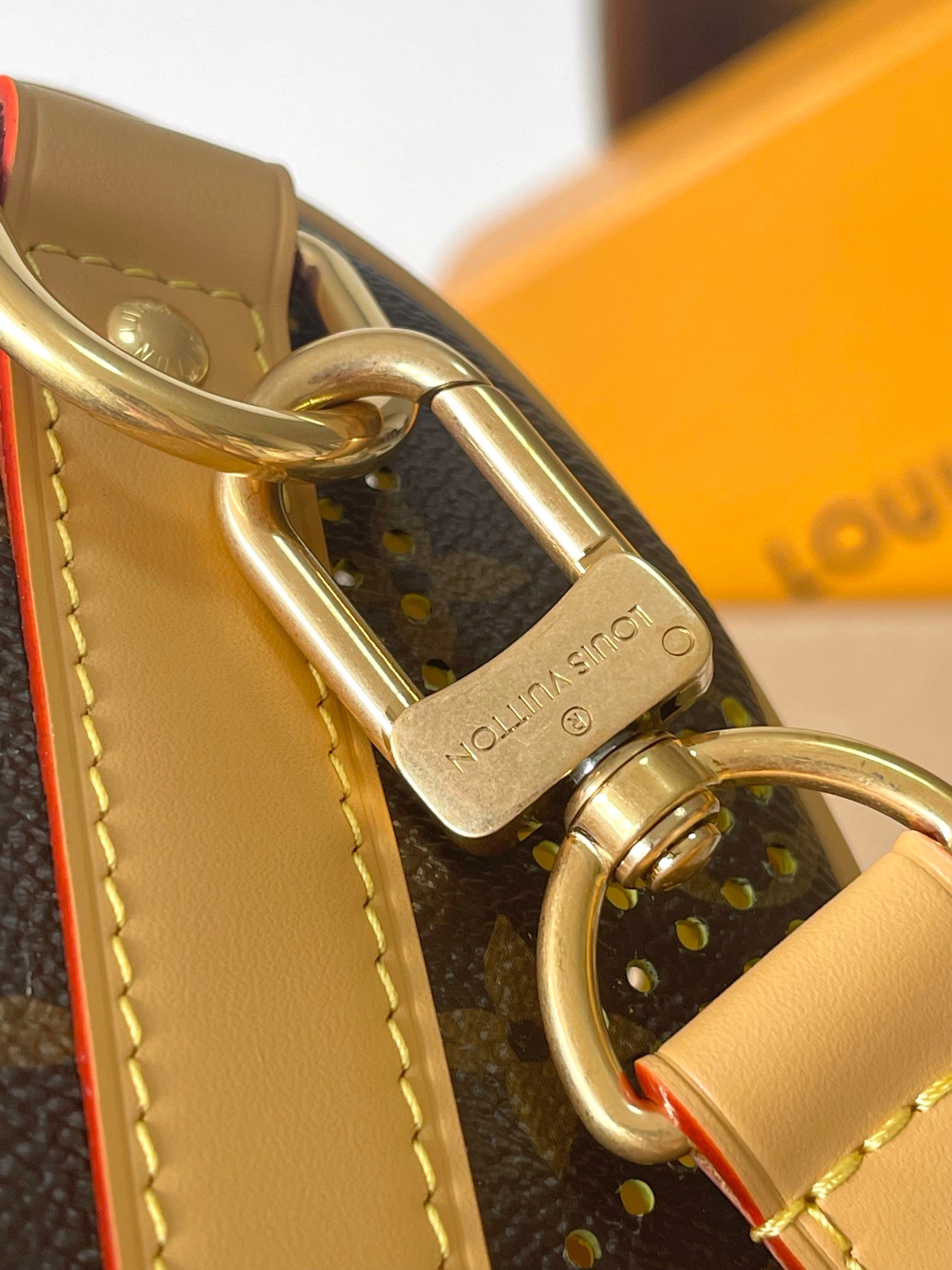 KEEPALL BANDOULIÈRE 25手袋 FLANEUR 双肩包 型号：M29296 材料：A级全钢五金，进口原