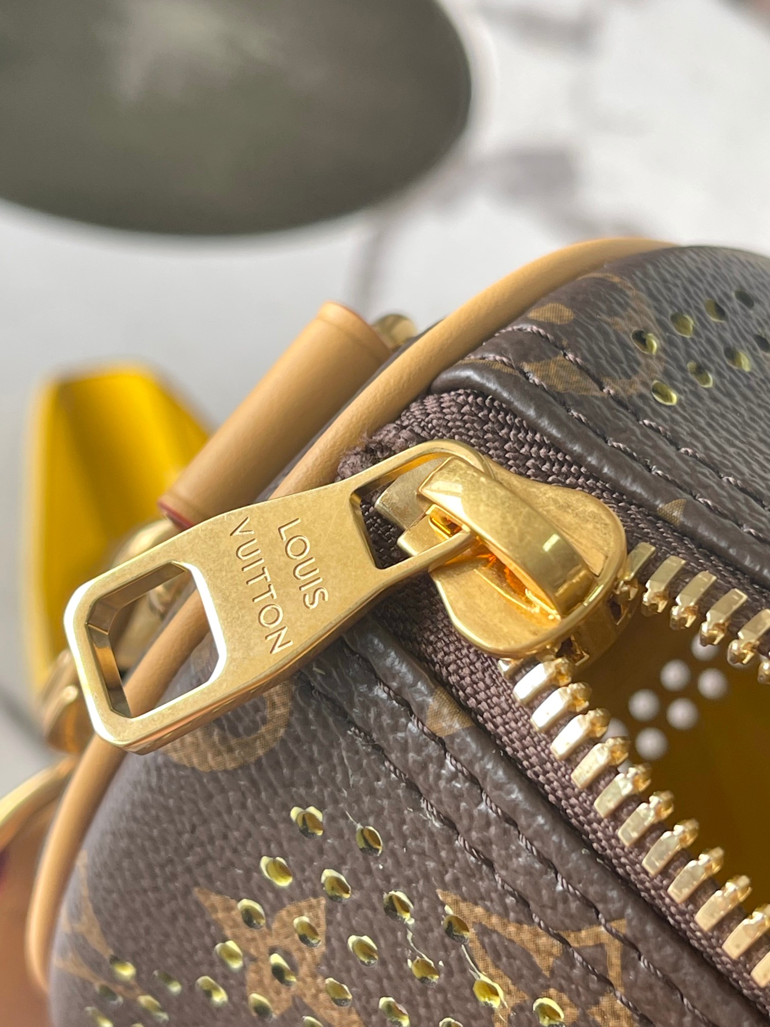KEEPALL BANDOULIÈRE 25手袋 FLANEUR 双肩包 型号：M29296 材料：A级全钢五金，进口原