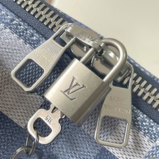 KEEPALL BANDOULIÈRE 45旅行袋 型号:M29601 材料:A级全钢五金,进口原厂面料 包装:全套原厂 KEEPALL BANDOULIÈRE 45旅行袋 型号:M29601 材料:A级全钢五金,进口原厂面料 包装:全套原厂