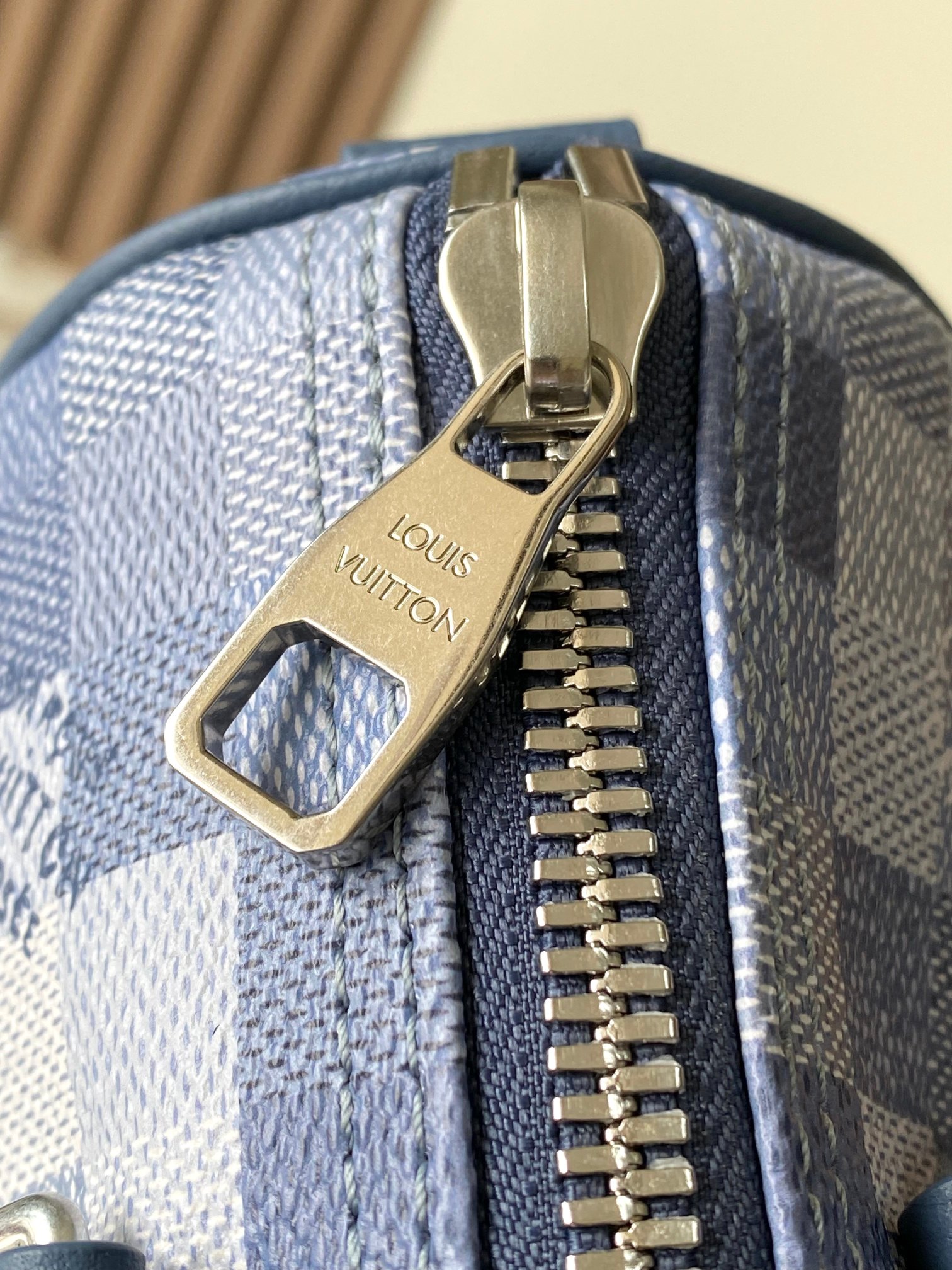 KEEPALL BANDOULIÈRE 25手袋 型号：M28600 材料：A级全钢五金，进口原厂面料 包装：全套原厂免