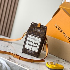 【特级MB163c芯片版原厂皮】 MILK 手袋 款号:M29326 材料:A级全钢五金,进口原厂牛皮 包装:全套原厂免 【特级MB163c芯片版原厂皮】 MILK 手袋 款号:M29326 材料:A级全钢五金,进口原厂牛皮 包装:全套原厂免