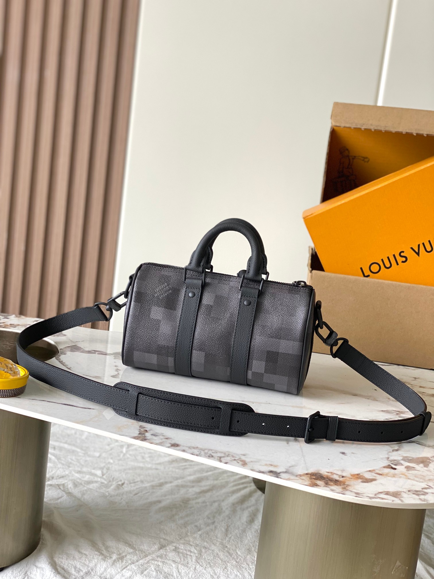 【特级MB原厂皮】 KEEPALL BANDOULIÈRE 25手袋 型号：M14919黑色163C芯片版 材料：A级全