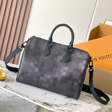 【特级MB原厂皮】 SPEEDY BANDOULIÈRE 30 手袋 款号:M28977 材料:A级全钢五金,进口原厂牛 【特级MB原厂皮】 SPEEDY BANDOULIÈRE 30 手袋 款号:M28977 材料:A级全钢五金,进口原厂牛