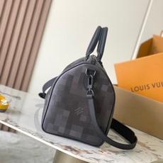 【特级MB原厂皮】 SPEEDY BANDOULIÈRE 30 手袋 款号:M28977 材料:A级全钢五金,进口原厂牛 【特级MB原厂皮】 SPEEDY BANDOULIÈRE 30 手袋 款号:M28977 材料:A级全钢五金,进口原厂牛