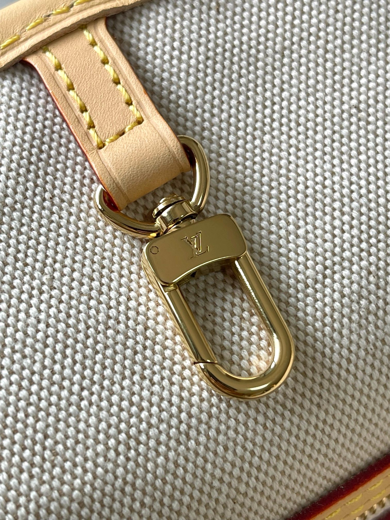 【特级MB原厂皮】 Neverfull MM手袋 款号：M2A381 材料：全钢五金，进口高弹面料 包装：全套特级免税M