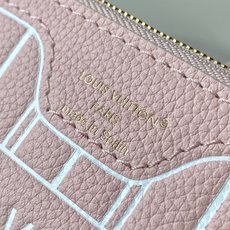 【特级MB芯片版原厂皮】 Neverfull Bandouliere Inside Out BB 手袋本季演绎经典设计 【特级MB芯片版原厂皮】 Neverfull Bandouliere Inside Out BB 手袋本季演绎经典设计