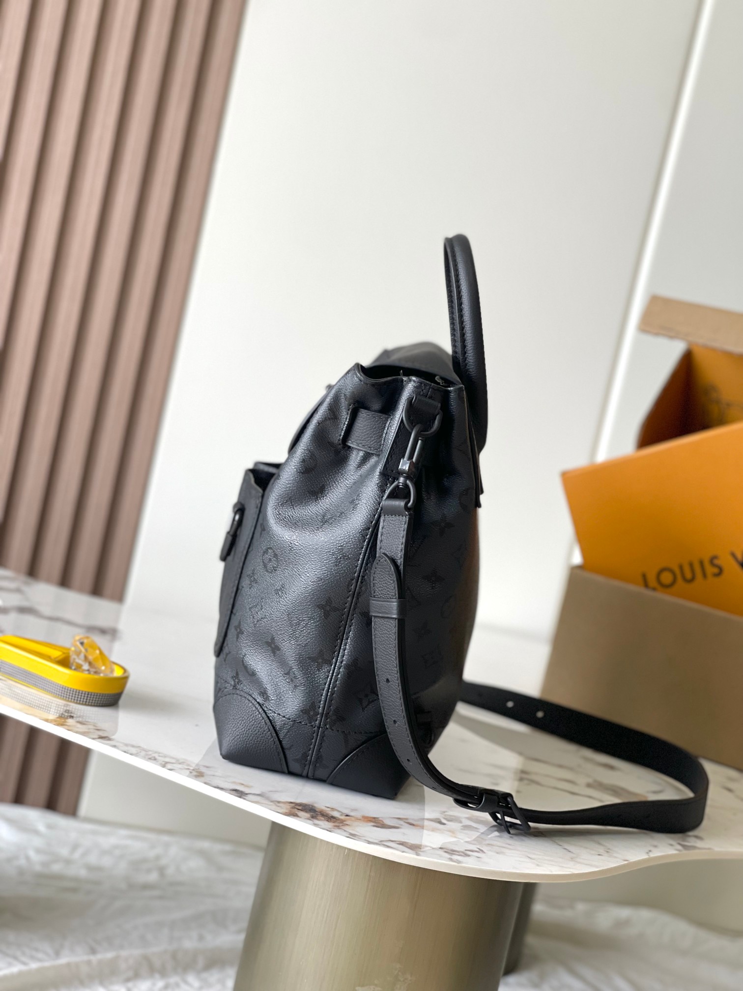 【特级MB163c芯片版原厂皮】 本款 STEAMER 30 手袋 型号：M2A253 材料：A级全钢五金，进口原厂面料