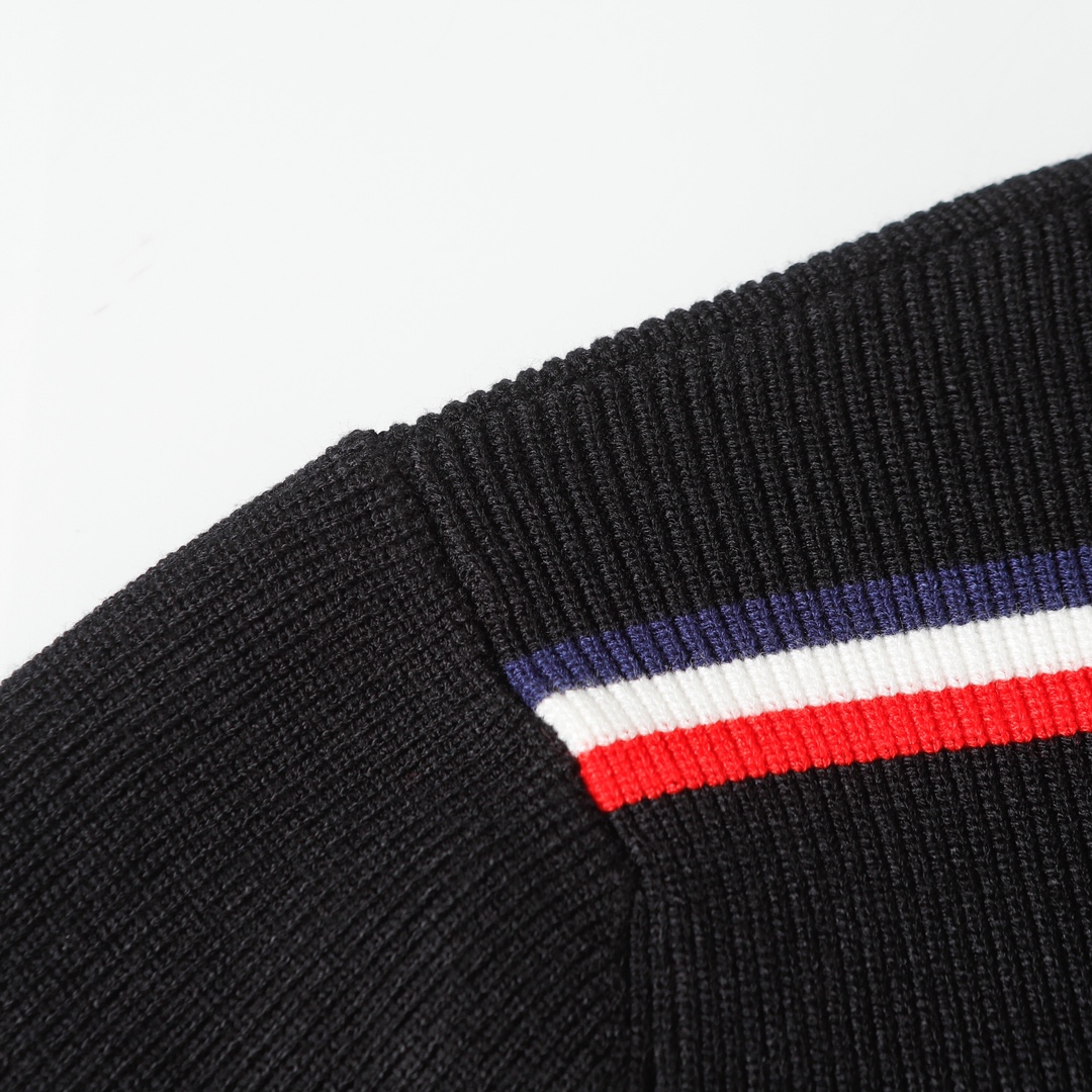 Moncler 23-SS Long-Sleeve Sweater: Features, Colors, and Sizing Options - 图片 7