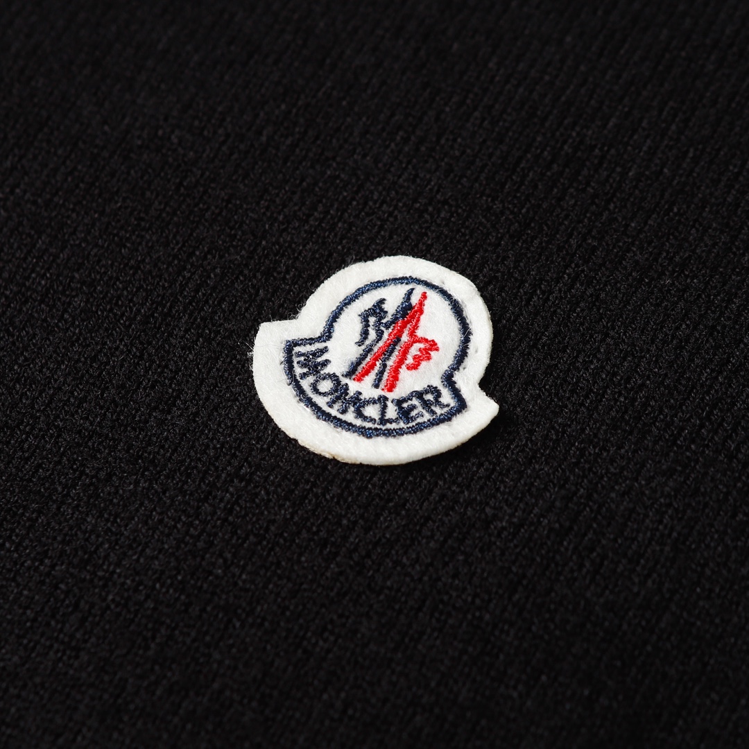 Moncler 23-SS Long-Sleeve Sweater: New Design with Custom Details and Multiple Size Options - 图片 8