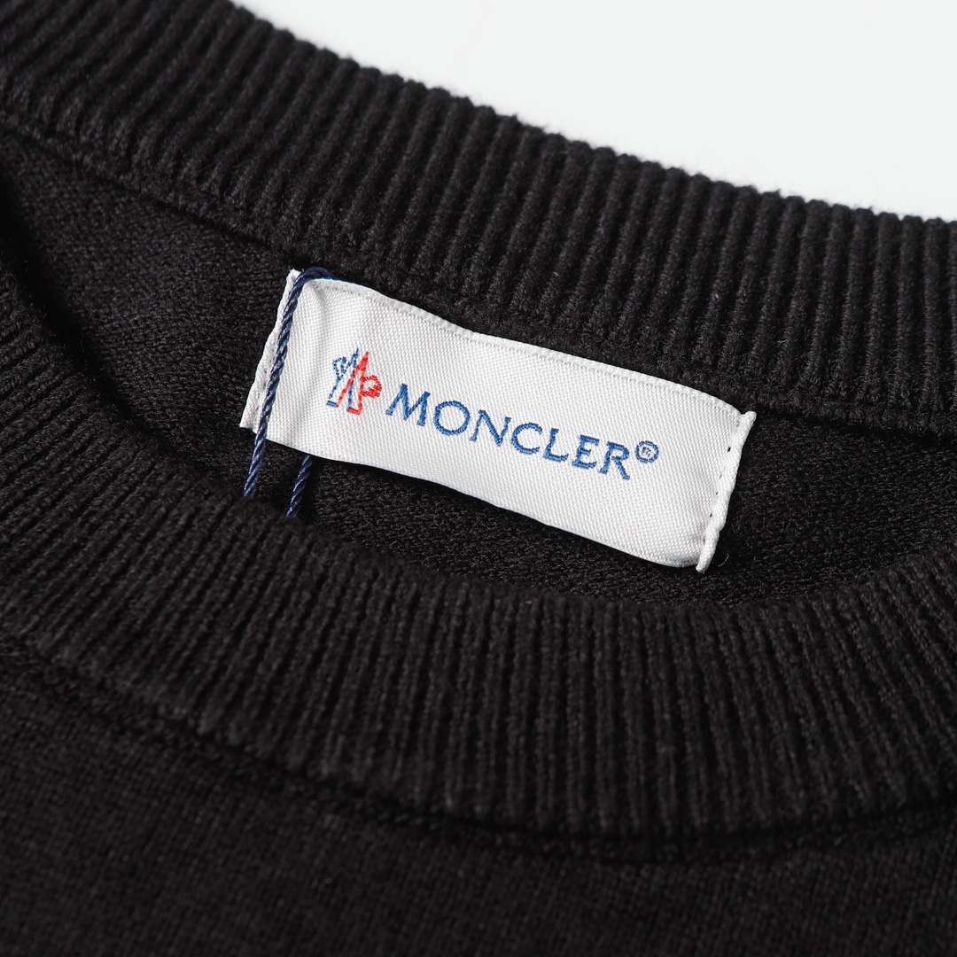 Moncler 23-SS Long-Sleeve Sweater: New Design with Custom Details and Multiple Size Options - 图片 6