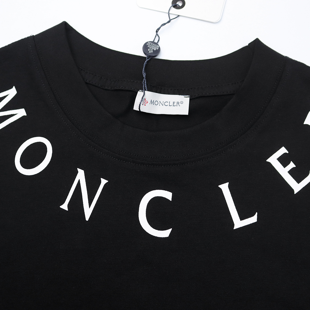 Moncler/Monkey 2025 Collection: Custom Cotton Short Sleeve Shirts in Black and White - 图片 3
