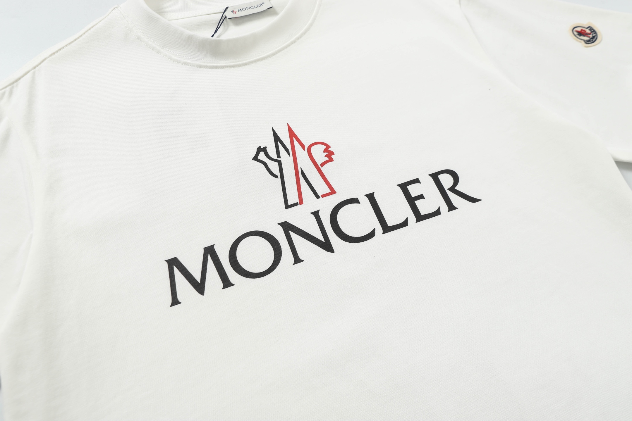 Moncler/Monkey 2025 Collection: Custom Cotton Shirts for Men and Women - 图片 5