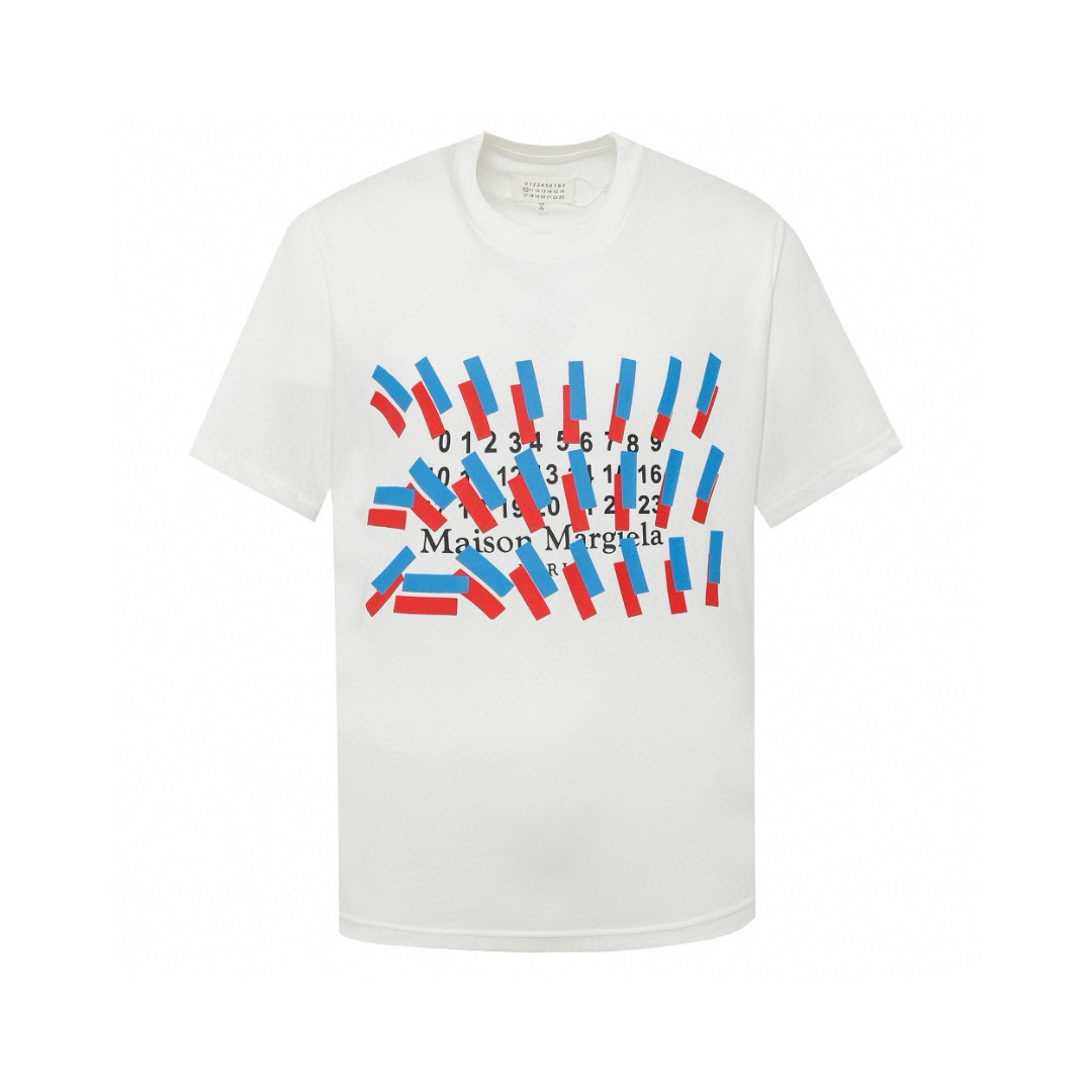 💰65 款号:006
时尚先锋必备!Maison Margiela 马吉拉联名重影印花短袖震撼登场!
这款短袖采用 230g 双纱爽滑棉面料,双纱质感与爽滑手感的完美融合,带来重磅舒适的穿着体验。每一个细节都精心还原原版,一比一的精准呈现,让您拥有原汁原味的时尚品味。
不仅如此,这款短袖还附带原版包装贴码纸,彰显品牌的奢华与品质。穿上它,您将成为时尚界的焦点,展现独特的个性魅力。
不要错过这个与时尚界巨擘联名的机会,立即将 Maison Margiela 马吉拉联名重影印花短袖加入您的衣橱,成为潮流的引领者!带原版包装贴码纸
码数:S M L XL
颜色:黑色 白色