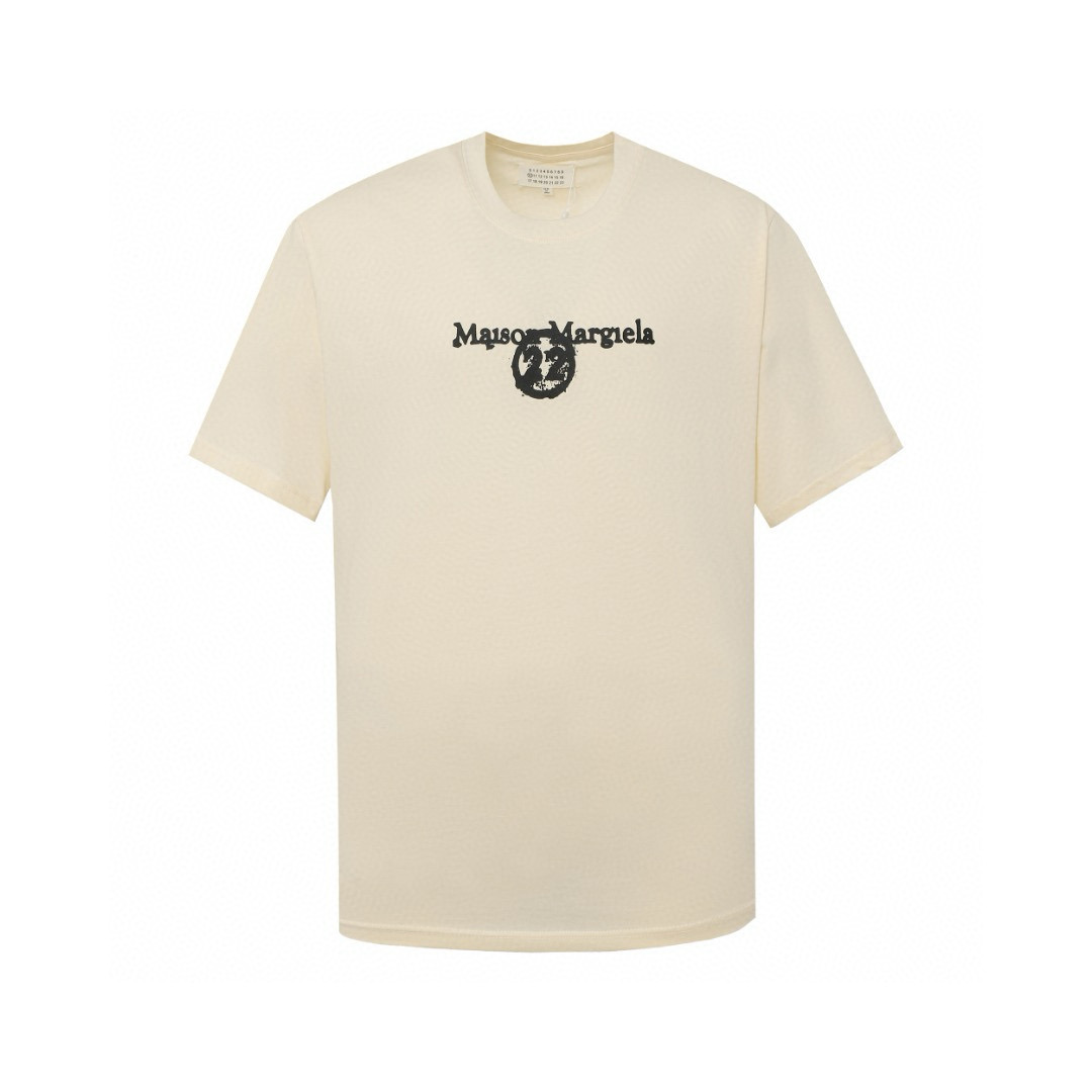 Fashion Pioneer: Maison Margiela’s Luxe Photocopy Short Sleeve – A Trendsetter’s Must-Have! - 图片 2