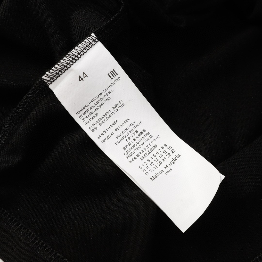 Fashion Pioneer: Maison Margiela Short Sleeve, Luxurious Comfort in 230g Cotton Fabric - 图片 9