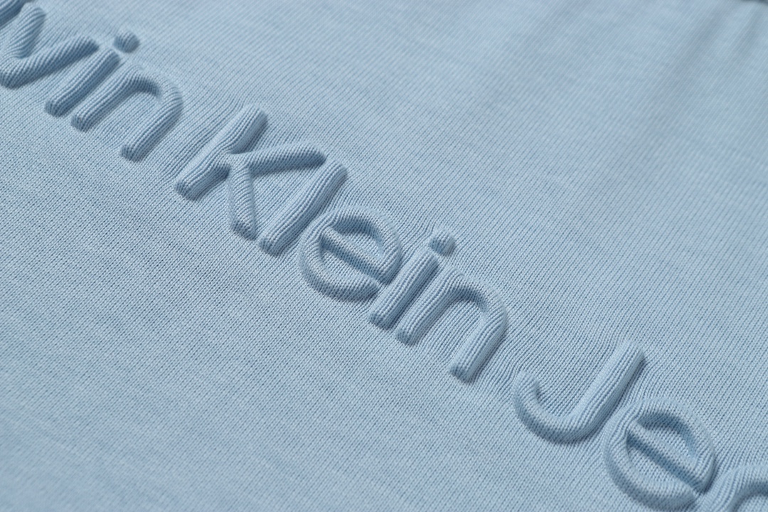 Calvin Klein CK Classic Flower-Pressed T-Shirts Review: Delicate, Soft, Perfect Fit - 图片 8