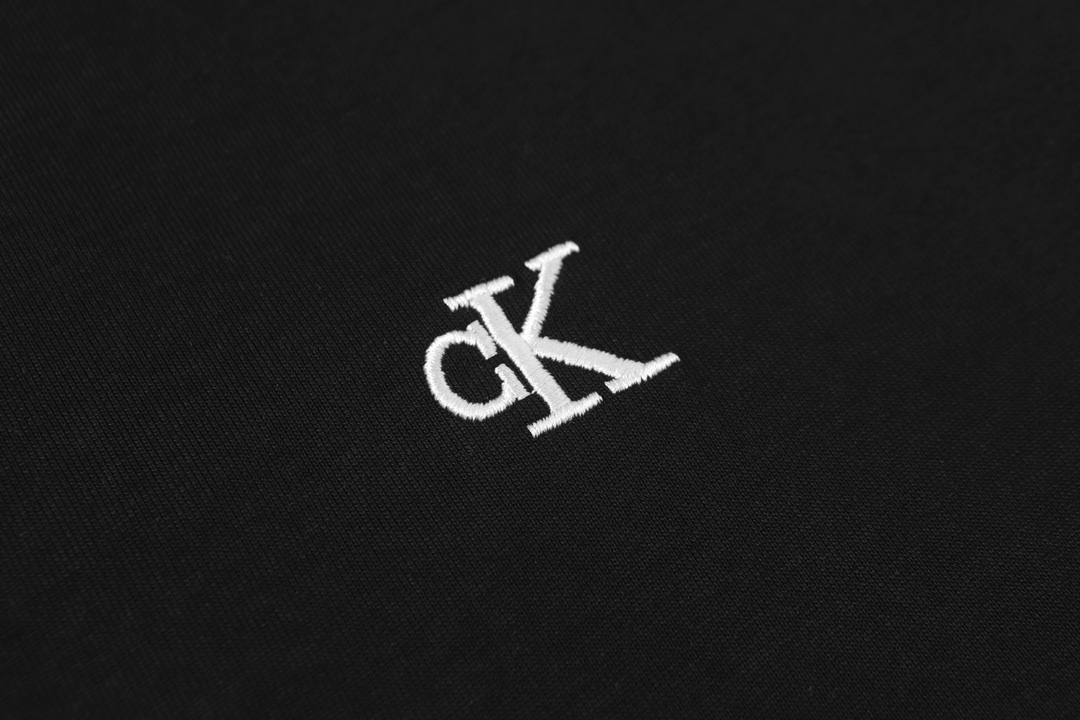 Calvin Klein CK Summer T-shirt Collection: Stylish, Soft, Steel-printing Process, Perfect Delivery - 图片 8