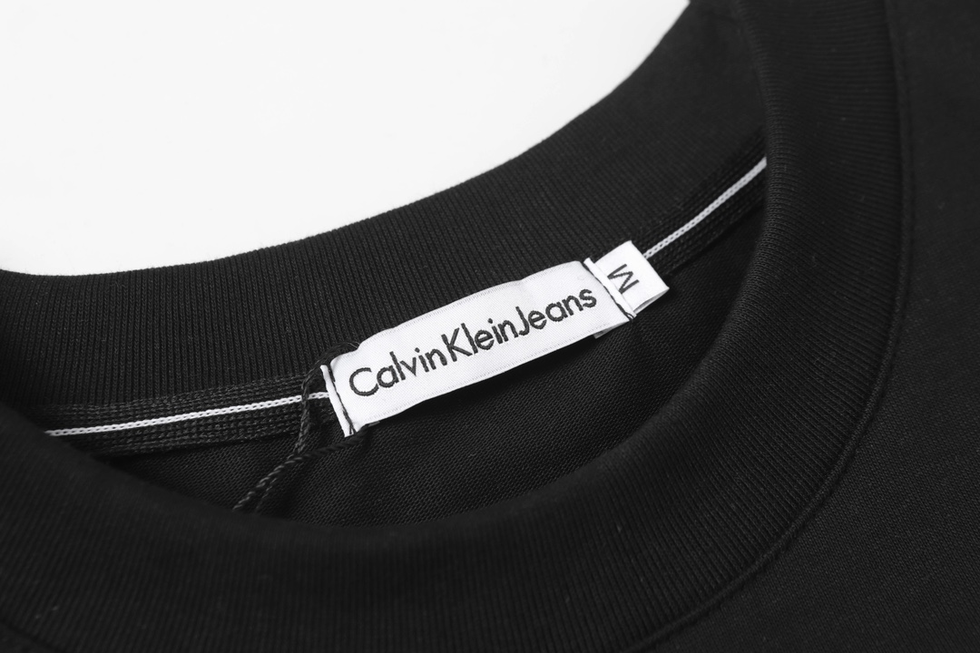 Calvin Klein CK Summer T-shirt Collection: Stylish, Soft, Steel-printing Process, Perfect Delivery - 图片 6