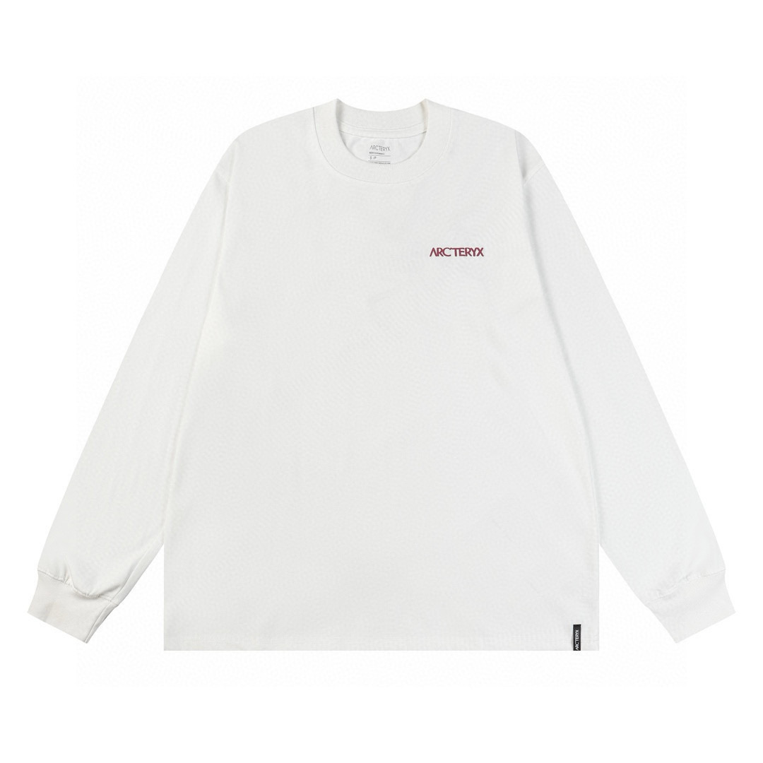 P89💰
(跑量价)款号:L088
Arctetyx 始祖鸟 Archaeopteryx彩色浮雕长袖
✅原版定制辅料 吊牌 包装袋 贴纸 洗水唛 防尘纸
✅260克双纱面料搭配400克重磅螺纹
✅原版贴纸 扫码可进官网
✅大版型宽松有型 最大可穿220斤
颜色:白色 黑色
尺码 S M L XL
衣长 70 72 74 76
胸围 120 124 128 132
袖长 61 62 63 64
肩宽 49 51 53 55