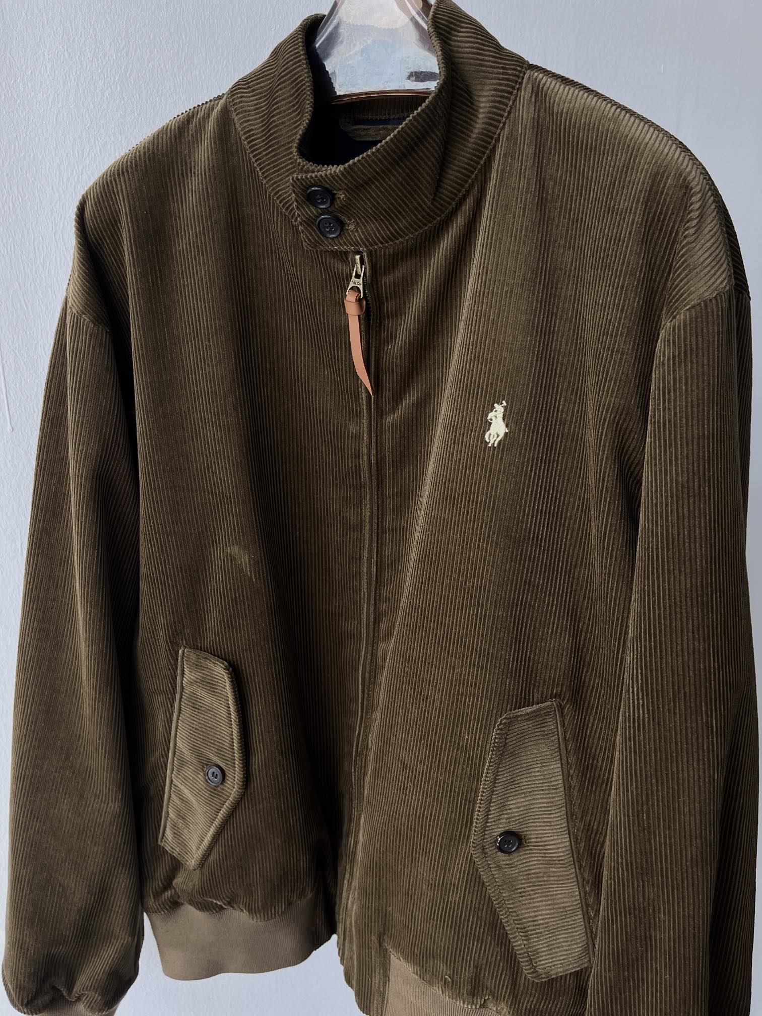 拉夫23秋冬新款灯芯绒夹克外套高定版谁穿谁好看的美式夹克不会像常规夹克一样厚重进口灯芯绒材质很普通的面料