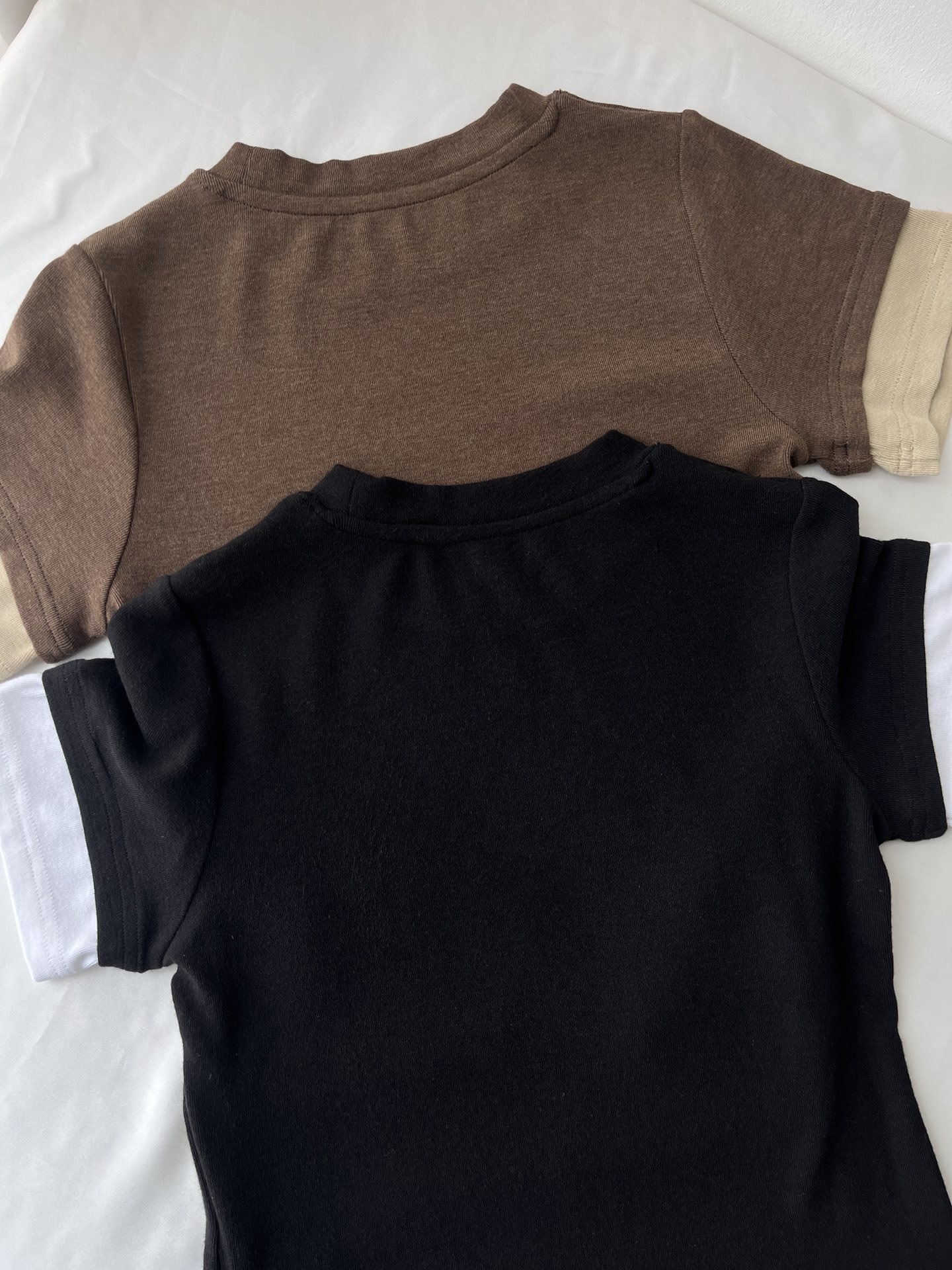 vivi24春夏新款土星假两件羊绒短袖T恤今年的时髦单品叠穿大法！独家定制羊绒感面料非常软区别市场货超好