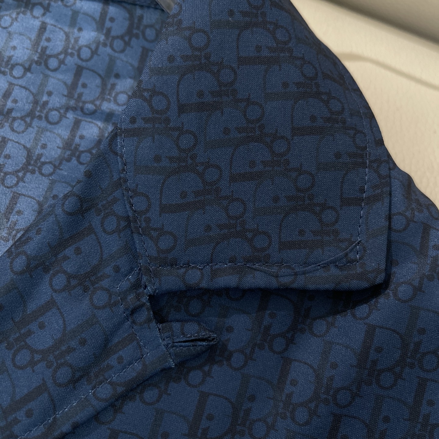 Dior Oblique Logo Silk Shirt - Short Sleeve, Relaxed Fit 7 i1747385613728 2001 0 5