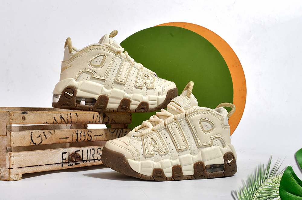 图片[5]-Nike/耐克 童鞋 原楦原档案开发版型，采用同源一致牛剖革鞋面材质，市面最为修正全掌真气垫模具,清洁品控区别市面其他版本!!，可视全掌透明中底气垫❗复古百搭配色,耐克Nike Air More Uptempo\”96\”Photon Dust/Metallic Silver\”皮蓬一代系列经典高街百搭休闲运动文化篮球鞋 尺码：25 26 27 28 29 30 31 32 33 34 35 36 37-选品中心