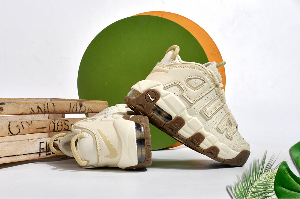 图片[6]-Nike/耐克 童鞋 原楦原档案开发版型，采用同源一致牛剖革鞋面材质，市面最为修正全掌真气垫模具,清洁品控区别市面其他版本!!，可视全掌透明中底气垫❗复古百搭配色,耐克Nike Air More Uptempo\”96\”Photon Dust/Metallic Silver\”皮蓬一代系列经典高街百搭休闲运动文化篮球鞋 尺码：25 26 27 28 29 30 31 32 33 34 35 36 37-选品中心