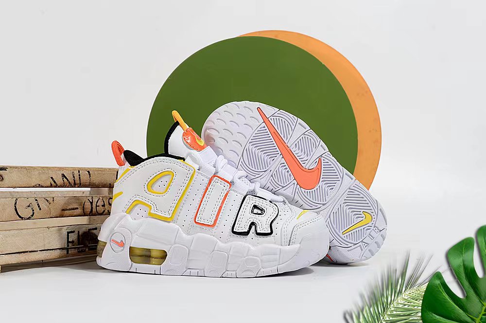 图片[4]-Nike/耐克 童鞋 原楦原档案开发版型，采用同源一致牛剖革鞋面材质，市面最为修正全掌真气垫模具,清洁品控区别市面其他版本!!，可视全掌透明中底气垫❗复古百搭配色,耐克Nike Air More Uptempo\”96\”Photon Dust/Metallic Silver\”皮蓬一代系列经典高街百搭休闲运动文化篮球鞋 尺码：25 26 27 28 29 30 31 32 33 34 35 36 37-选品中心