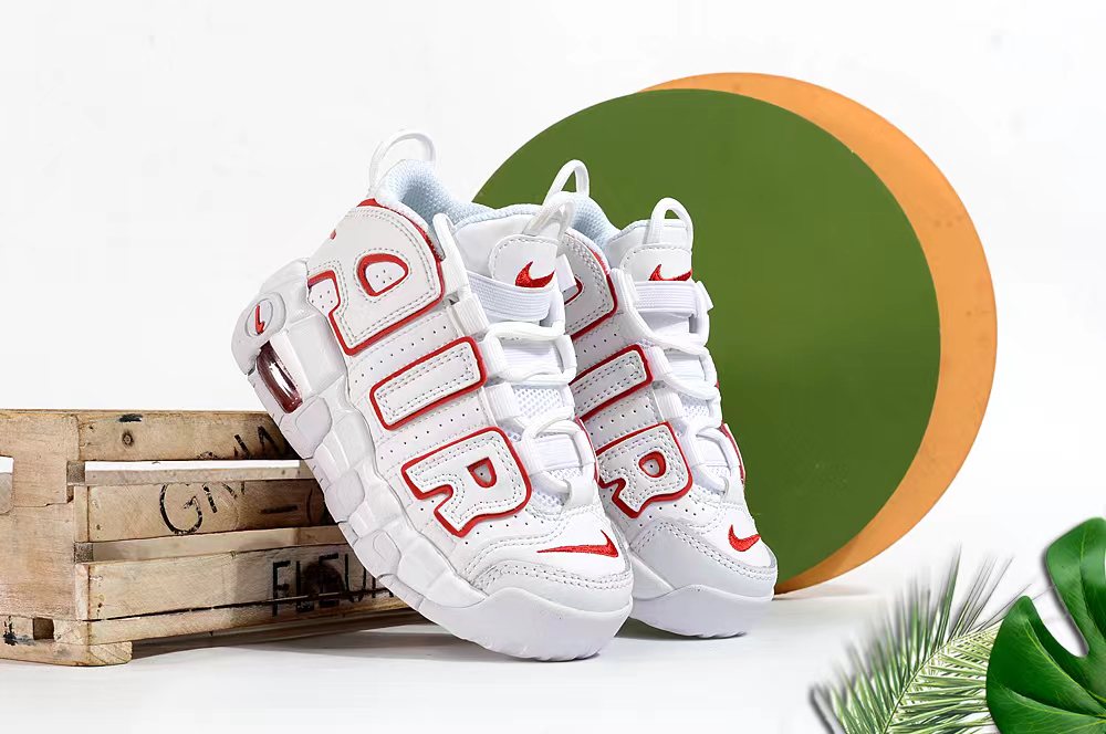 Nike/耐克 童鞋 原楦原档案开发版型，采用同源一致牛剖革鞋面材质，市面最为修正全掌真气垫模具,清洁品控区别市面其他版本!!，可视全掌透明中底气垫❗复古百搭配色,耐克Nike Air More Uptempo\”96\”Photon Dust/Metallic Silver\”皮蓬一代系列经典高街百搭休闲运动文化篮球鞋 尺码：25 26 27 28 29 30 31 32 33 34 35 36 37-选品中心