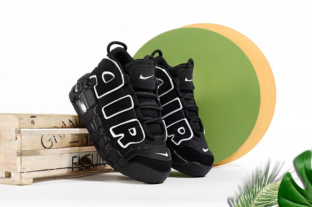 Nike/耐克 童鞋 原楦原档案开发版型，采用同源一致牛剖革鞋面材质，市面最为修正全掌真气垫模具,清洁品控区别市面其他版本!!，可视全掌透明中底气垫❗复古百搭配色,耐克Nike Air More Uptempo\”96\”Photon Dust/Metallic Silver\”皮蓬一代系列经典高街百搭休闲运动文化篮球鞋 尺码：25 26 27 28 29 30 31 32 33 34 35 36 37-选品中心