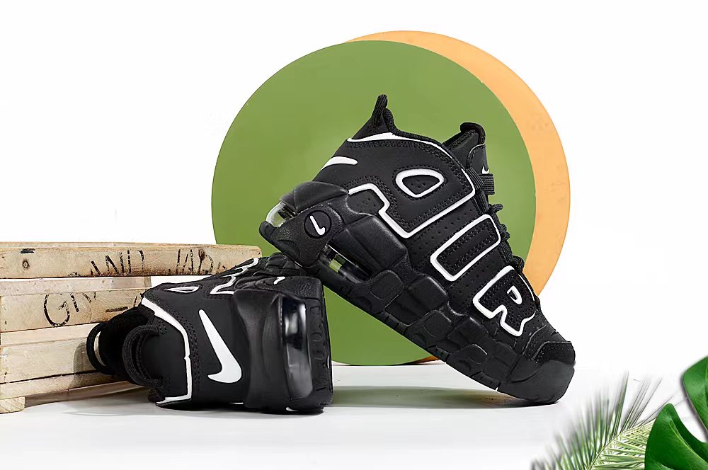 图片[4]-Nike/耐克 童鞋 原楦原档案开发版型，采用同源一致牛剖革鞋面材质，市面最为修正全掌真气垫模具,清洁品控区别市面其他版本!!，可视全掌透明中底气垫❗复古百搭配色,耐克Nike Air More Uptempo\”96\”Photon Dust/Metallic Silver\”皮蓬一代系列经典高街百搭休闲运动文化篮球鞋 尺码：25 26 27 28 29 30 31 32 33 34 35 36 37-选品中心