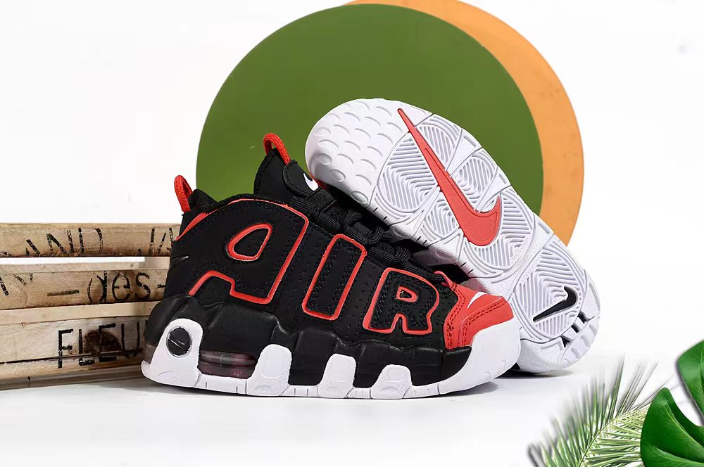 图片[4]-Nike/耐克 童鞋 原楦原档案开发版型，采用同源一致牛剖革鞋面材质，市面最为修正全掌真气垫模具,清洁品控区别市面其他版本!!，可视全掌透明中底气垫❗复古百搭配色,耐克Nike Air More Uptempo\”96\”Photon Dust/Metallic Silver\”皮蓬一代系列经典高街百搭休闲运动文化篮球鞋 尺码：25 26 27 28 29 30 31 32 33 34 35 36 37-选品中心