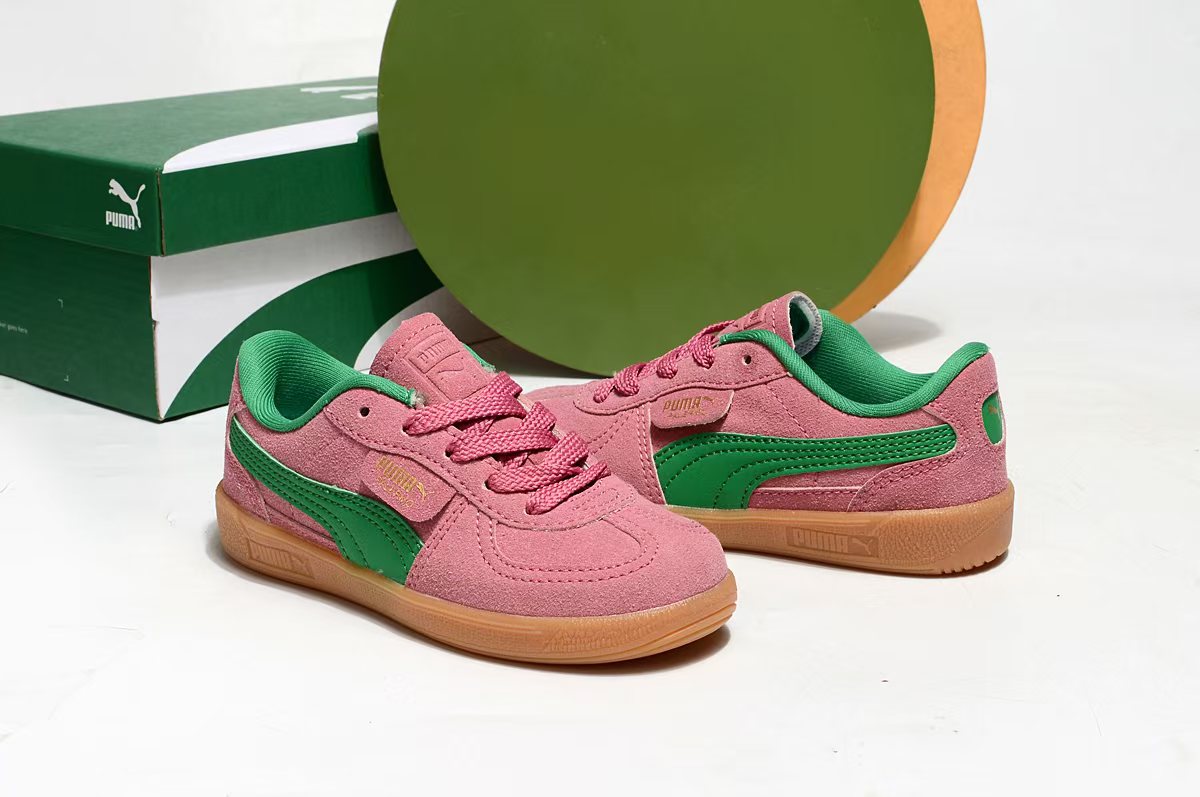 图片[2]-彪马德训联名儿童休闲鞋 尺码：24-37码 爱惨了彪马德训系列🆕 新工厂新工艺新配色👏🏻 优质皮料拼接，质感满满💯 耐磨防滑大底，脚感超赞👍🏻-选品中心