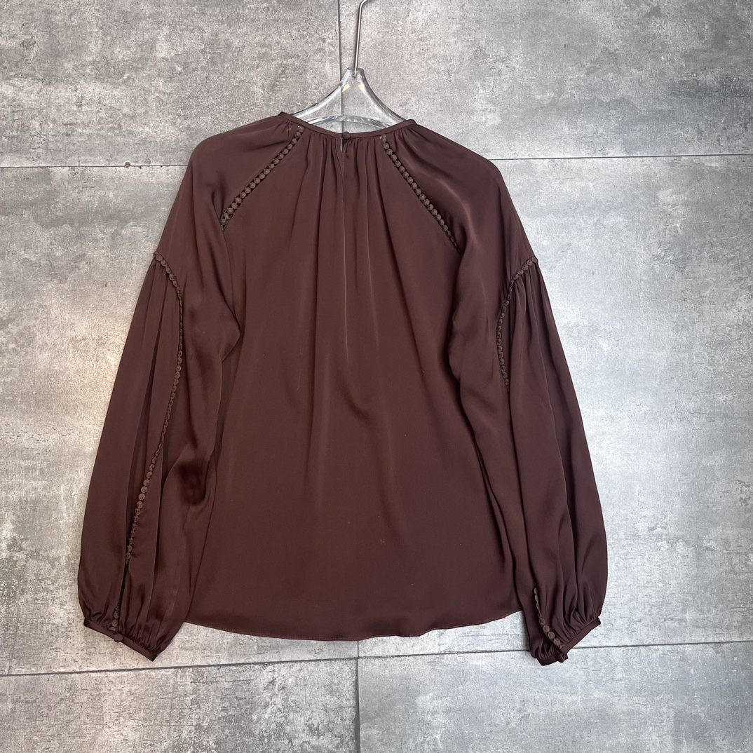 Sandro’s New Grail: High-Quality Women’s Clothes with Silk Fabric and Various Colors - 图片 7