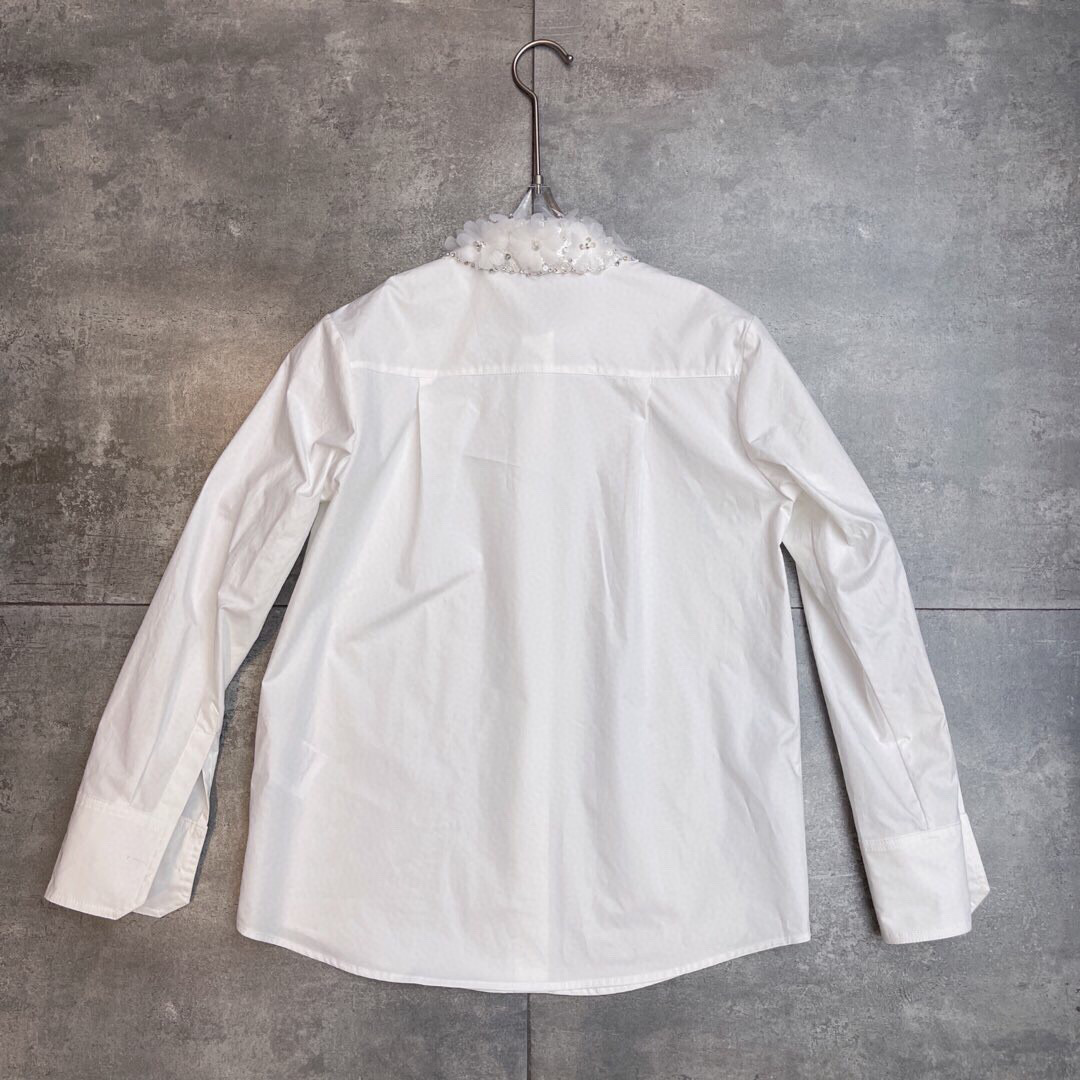 “High-End Women’s White Shirt Collection 2025: 3D Laser Flowers, Pure Cotton, Sizes SM-XL” - 图片 7